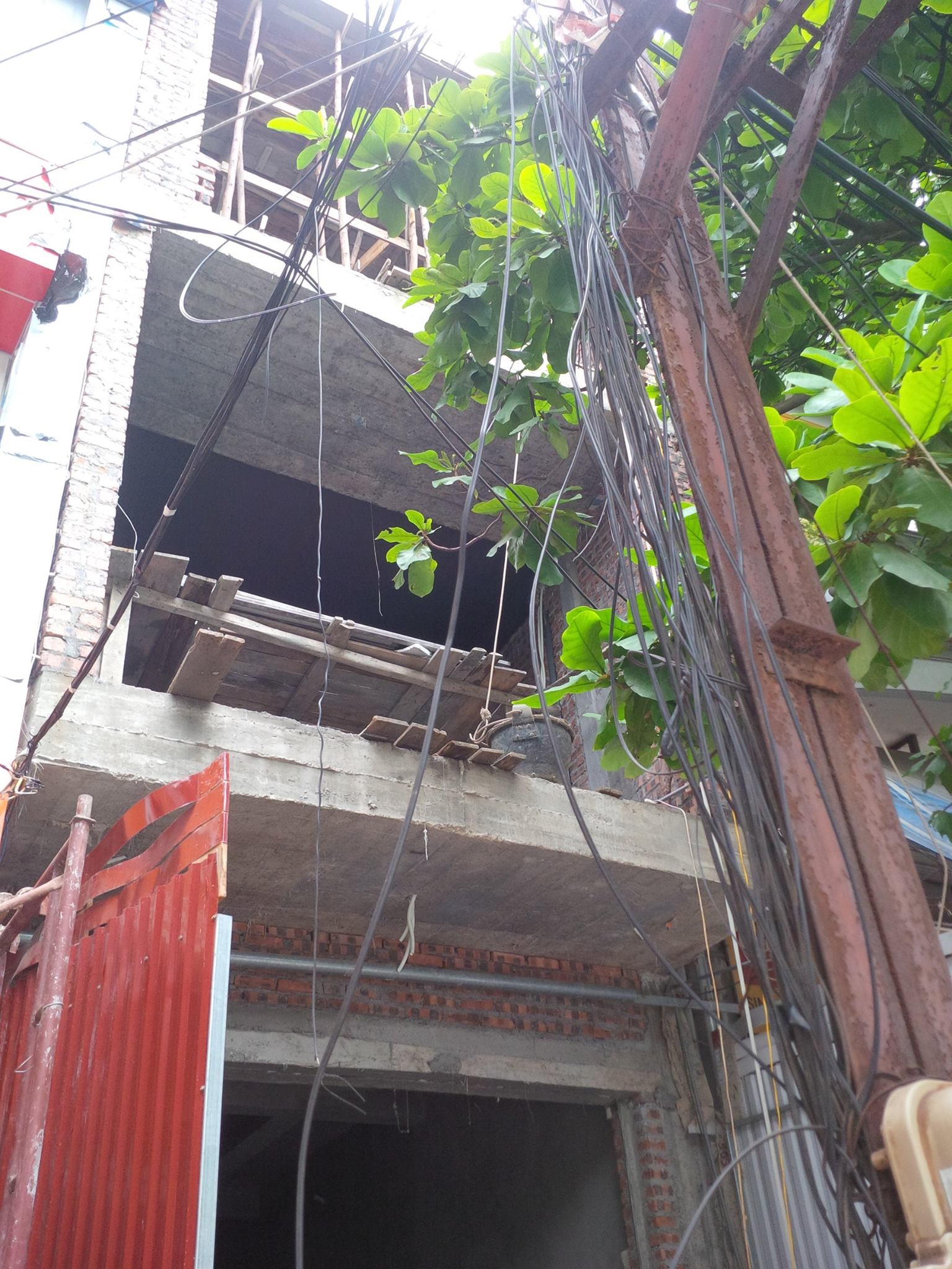 450 ton duc thang 05