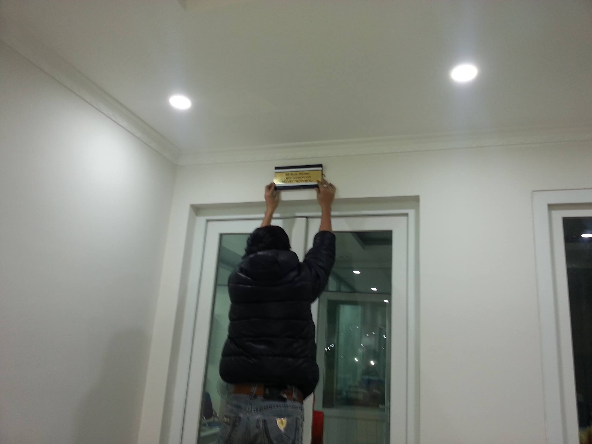 bien phong ban cong ty hai long 09