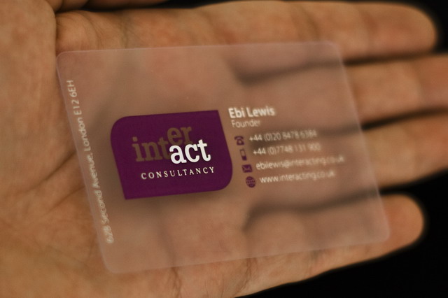 card visit trong suot 01